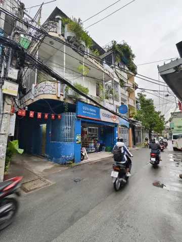 Bán nhà Tân Bình - Lạc Long Quân - 105m2 căn góc 2 MT HXH - 16 tỷ