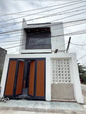 BÁN NHÀ GÓC 2 MẶT TIỀN-3PN-2WC-GẦN CHỢ MỸ HẠNH NAM-GIÁ CHỈ HƠN 2 TỶ CHÚT XÍU THÔI Ạ