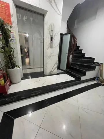 BÁN NHÀ ĐƯỜNG TÔ VĨNH DIỆN. 46M2 - 8 TẦNG. THANG MÁY. 6 PHÒNG KHÉP KÍN.
