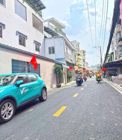 Bán nhà 253.3m² ngang 14x20m giá 21 tỷ Phường Tân Thuận 0942.18.38.68 E Huy
