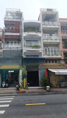 Bán nhà 80m²mặt tiền đường bình phú, ngang 4m giá 22.5 tỷ Phường Bình Phú,quận 6