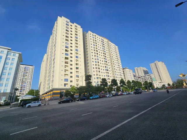 Bán 100m đất giãn dân bò sơn 4 dãy LK2. Nhìn tổ hợp chung cư eco, cạnh khu trầu cau garden và liền kề hud-B. Mặt đường lý anh tông. Phường võ cường bắc ninh