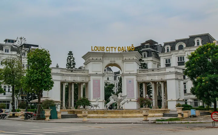 BÁN NHÀ LIỀN KỀ KĐT LOUIS CITY ĐẠI MỖ – 112,5M² – 5 TẦNG – MẶT TIỀN 5M – GIÁ CHỈ 31 TỶ
