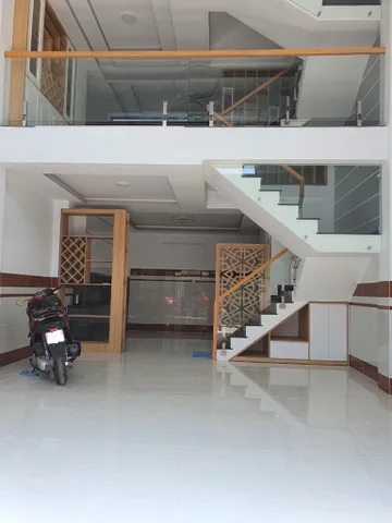 BÁN NHÀ, VÕ VĂN HÁT, HẺM Ô TÔ, 60M2, NGANG 5.5M, GIÁ 6 TỶ NHỈNH.
