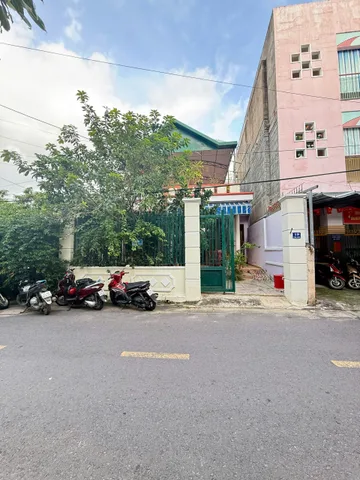 Bán nhà 146m² full thổ cư ngang 8m giá 16.5 tỷ tại Phường Phước Hòa Thành phố Nha Trang