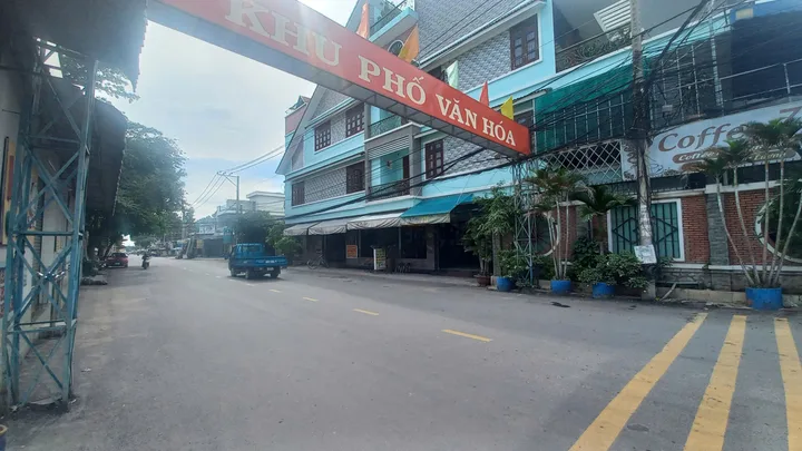 BÁN ĐẤT SÔ RIÊNG GẦN TRƯỜNG CHỢ 26 TÂN PHONG DT150m2.