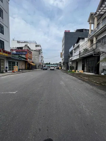 Bán lô đất (tặng nhà kho tiền chế) trục đường D1, KDC Việt Sing - Kế Bên KCN Visip 1