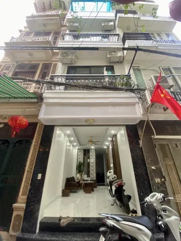 Bán nhà Trường Chinh Đống Đa 43m², 4 tầng, ô tô đỗ cửa, 5 phòng ngủ