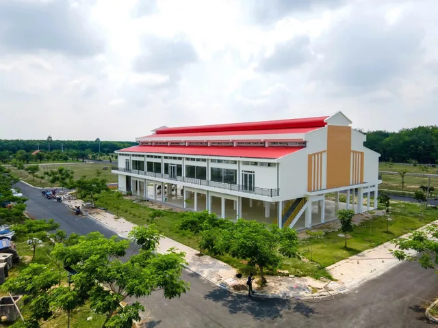Bán đất 95 m2 full thổ cư, sổ hồng sẵn giao ngay, Giá chỉ từ 1,32 tỷ