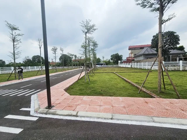 Đất Trung tâm thị trấn Phường Xuân Hoà Đường Thông Vỉa Hè