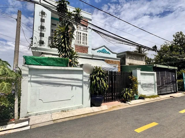 🚗 CHỦ ĐỊNH CƯ GẤP BÁN NHÀ 2 TẦNG - 226M2( 9.5*24), FULL THỔ, 7PN - HOÀN CÔNG ĐỦ - ĐƯỜNG 6M - KHÔNG QH, LG - DIỆN TÍCH LỚN - HẺM XE HƠI - BÌNH CHIỂU, THỦ ĐỨC.