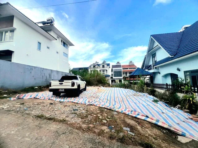 Bán đất biệt thự khu dân cư Nam Hồ và Trịnh Hoài Đức gần trung tâm Đà Lạt