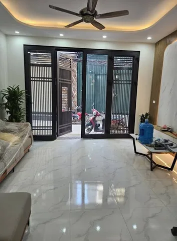 BÁN NHÀ NGÕ Ô TÔ,Ô TÔ VÀO NHÀ CHỈ HƠN 8 TỶ,PHỐ TÂN TRIỀU MỚI,THANH TRÌ,NHÀ ĐẸP Ở NGAY