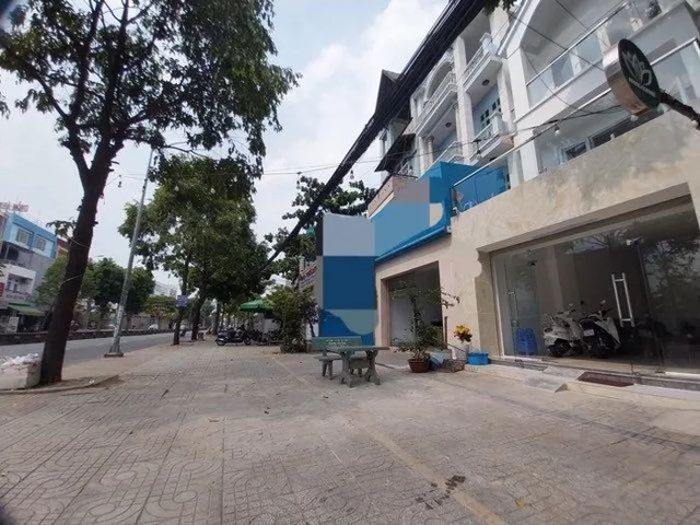 Mặt Tiền Đường Lê Thị Riêng - Nhà 4 Tầng - DT: 5x17=n85m² full thổ cư ngang 5m giá 13 tỷ tại Phường Thới An