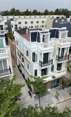CĂN GÓC 2 MẶT TIỀN TÂN CỔ ĐIỂN DĨ AN GIÁP THUẬN AN BÌNH DƯƠNG