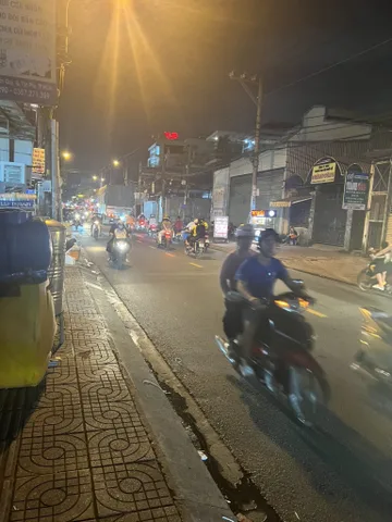 Bán nhà Gấp 3 Tầng MT Bình long
