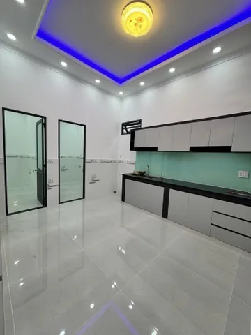 🔥NHÀ NGANG 5M - HẺM OTO ĐỖ CỬA - LƯƠNG THẾ VINH - GIÁ CHỈ NHỈNH 4 TỶ