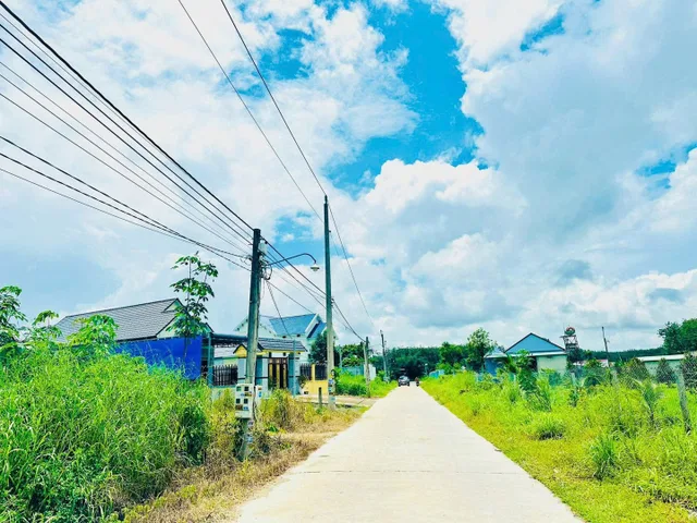 Bán đất 168.9m² ngang 5m giá 220 triệu Phường An Lộc 0938889035_A ÚT