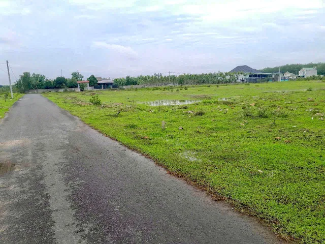 Bán đất 1020.7m² ngang 10m giá 690 triệu Xã Minh Đức