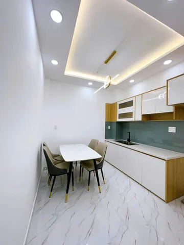 Kẹt lắm mới bán giá 4 tỷ  - nhà Nơ Trang Long 34.6m2, xây 1 trệt 2 lầu. Hẻm 4m, sổ sẵn