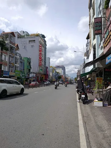 QUẬN 8, NHÀ 4 TẦNG, HXH DƯƠNG BÁ TRẠC, P.1, SÁT QUẬN 1, 60M2, SÁT MẶT TIỀN, NHỈNH 7T
