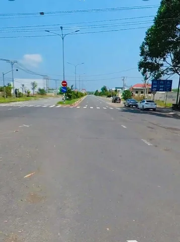 Bán đất 150m² ngang 5m giá 1.45 tỷ mặt tiền Nguyễn Văn Linh tthc Chơn Thành