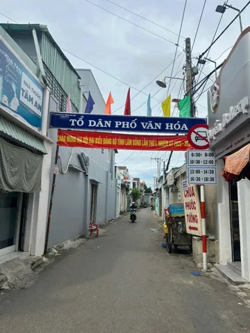 Bán Nhà 2 tầng MT Đường Lương Ngọc Quyến, Phú Trinh, Phan Thiết có hẻm thông phía sau