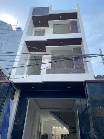 Bán gấp nhà 4pn 5wc nhà xây mới hẻm xe hơi dt đất 72,8m2 dt sàn 175,8m² ngang 4,5m giá 8.5 tỷ Cát Lái Q2 cũ