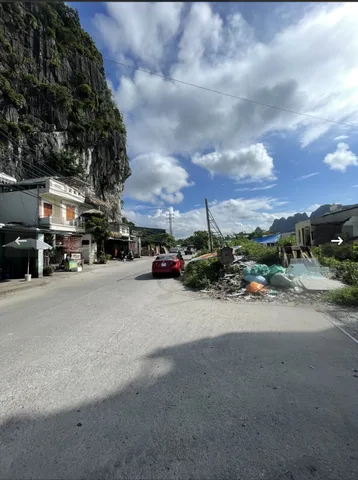 BÁN LÔ ĐẤT MẶT ĐƯỜNG CHÍNH,GẦN BÃI TẮM HÒN GAI,PHƯỜNG HẠ LONG