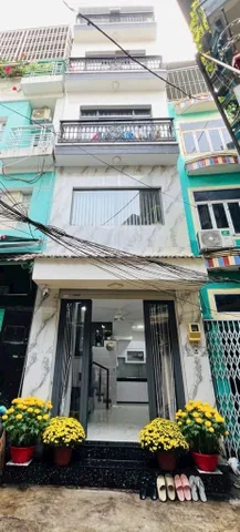 NHÀ 4 TẦNG BTCT, 4PN 4WC, TT QUẬN 10 SÁT NGÃ 7 LÝ THÁI TỔ, GIÁ TỐT 5,3 TỶ ( TL )