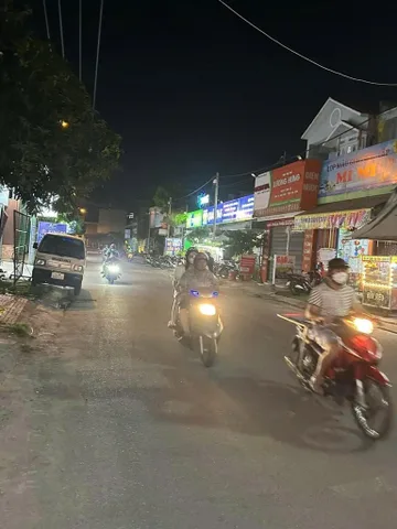 Mặt Tiền Đường Số 10 - Nhà 4 Tầng, DT: 85,8m² ngang 5,5m giá 9.5 tỷ Phường Bình Hưng Hòa