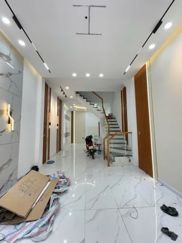 NHÀ MỚI ĐẸP 4 TẦNG Đ.HƯƠNG LỘ 2 BTĐ.BÌNH TÂN