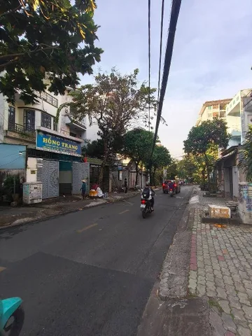 MẶT TIỀN HIỆP PHÚ _ DT: 100M2 NỞ HẬU _ ĐƯỜNG 12M KINH DOANH ĐA NGÀNH _ BÁN ĐẤT TẶNG NHÀ.
