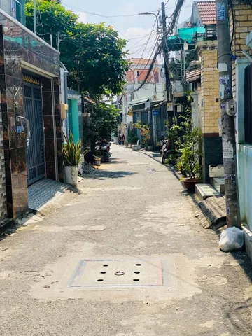 NHÀ MẶT TIỀN ĐƯỜNG Ô TÔ THÔNG CHỢ HIỆP PHÚ - MAN THIỆN - LÊ VĂN VIỆT DTSD 92M2 - 6 TỶ 300 TRIỆU