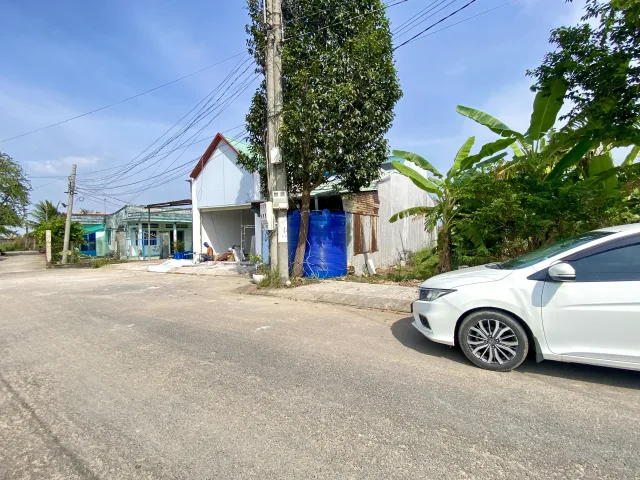 Đất Thổ cư 92.3m² Mặt tiền nhựa Khu dân cư, gần chợ Phước Vân, Cần Đước, Long An, SHR - giá 1.2 tỷ