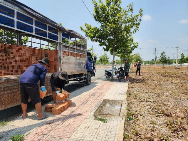 Bán đất 75m² giá 349 triệu Phường Long Nguyên