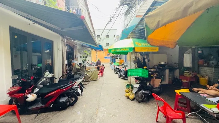 Bán nhà gần Nguyễn Trọng Trí 51m² hxh 7 phòng giá nhỉnh 5 tỷ
