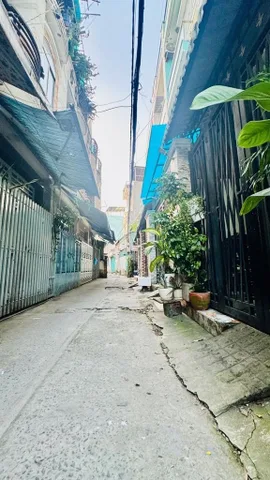 (QUẬN 8 )NHÀ 3 TẦNG BTCT, 45M², HOÀN CÔNG ĐỦ, HẺM PHÚ ĐỊNH, P.16, KHU AN NINH, GẦN MẶT TIỀN, 3,75T