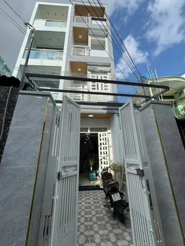 Chủ cần tiền nên bán nhà 38m² Bà Hom, Q6 gần chợ Bà Hom. Xây 1 trệt 3 lầu, hẻm 4m, sổ riêng