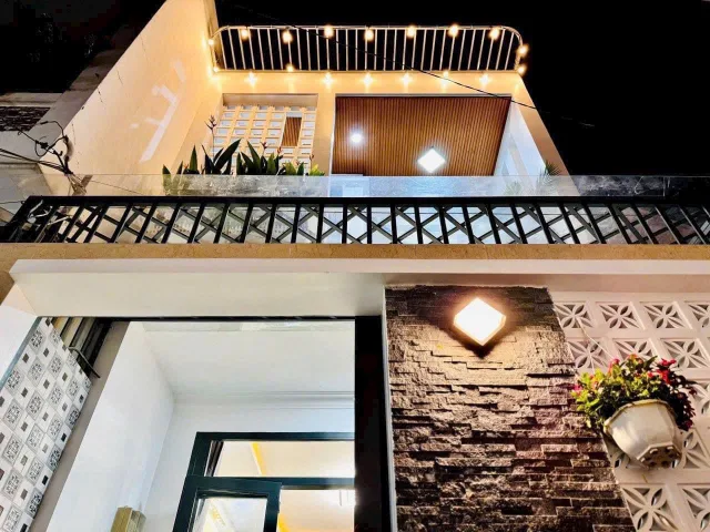 Bán nhà gần cầu Bình Lợi 43m2 Phạm Văn Đồng P11 Bình Thạnh. Sổ hồng riêng chính chủ