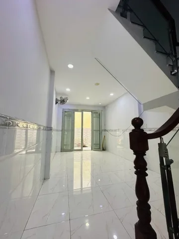 Nhà 2 Tầng Nở Hậu Chữ L, Nội Thất Đẹp, Hẻm Thoáng, Trần Xuân Soạn Q7, Chỉ 4,95 Tỷ