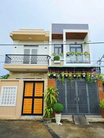🚗 GẤP BÁN NHÀ 2 TẦNG - 68M2( 4*17) - HOÀN CÔNG ĐỦ - HẺM XE HƠI - GẦN BẾN XE MIỀN ĐÔNG, NHÀ THỜ CAO THÁI - LONG BÌNH, THỦ ĐỨC.(A)