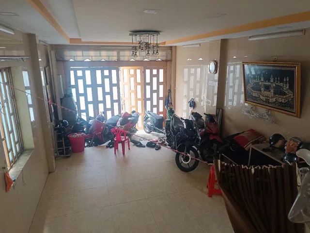 (QUẬN 8) DƯƠNG BÁ TRẠC , XE HƠI NGỦ TRONG NHÀ - DƯƠNG BÁ TRẠC KHU DÂN CƯ HIỆN HỮU  8 TỶ 3