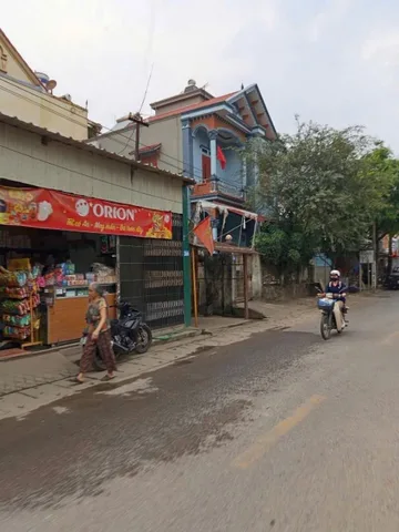 63 m Đất Trục Kinh Doanh  đường 418  liên Xã