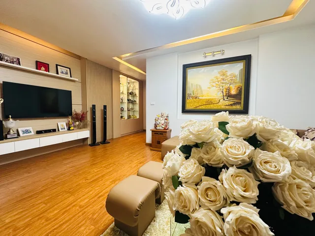 Bán nhà Lạc Trung, Hai Bà Trưng 75m² ngang 5,8m giá 24 tỷ Phường Vĩnh Tuy