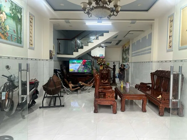 NGỘP BÁN GẤP NHÀ TÂN THỚI NHẤT 02 - GẦN PHAN VĂN HỚN - 3 TẦNG 5x18 - HẺM 6M - NHỈNH 7 TỶ