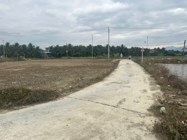Bán đất 100m² giá 650 triệu Phường Ninh Hòa