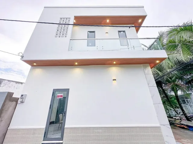 BÁN CĂN NHÀ BIỆT THỰ MINI GẦN CÔNG AN TÂN BÌNH SỔ RIÊNG THỔ CƯ