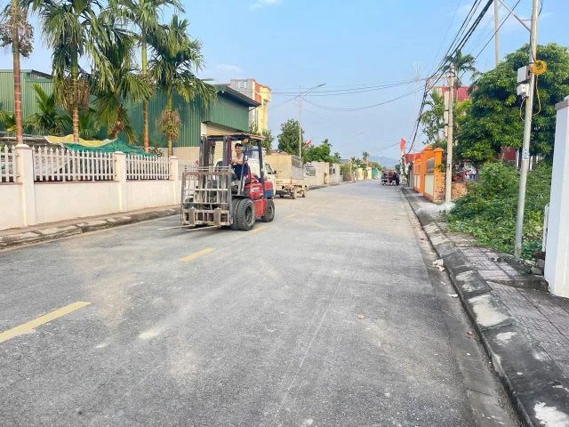 09/11/2025.Bán đất 83m2m² ngang 4,25m . đường nhựa 8m. giá 1.33 tỷ . Việt Khê, Tân Dân. liên hệ 0362558882