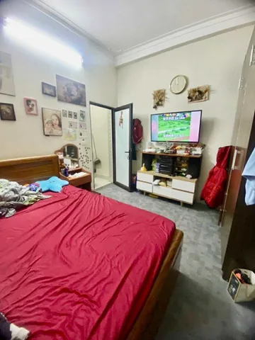 -	Bán Nhà Bát Khối, Long Biên 4T, 37m2 giá 5,75 tỷ (Lô góc, ô tô VF3 đỗ cửa)
